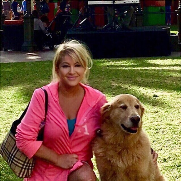 Meet your Posher, Jolene - Picture 5 of 7